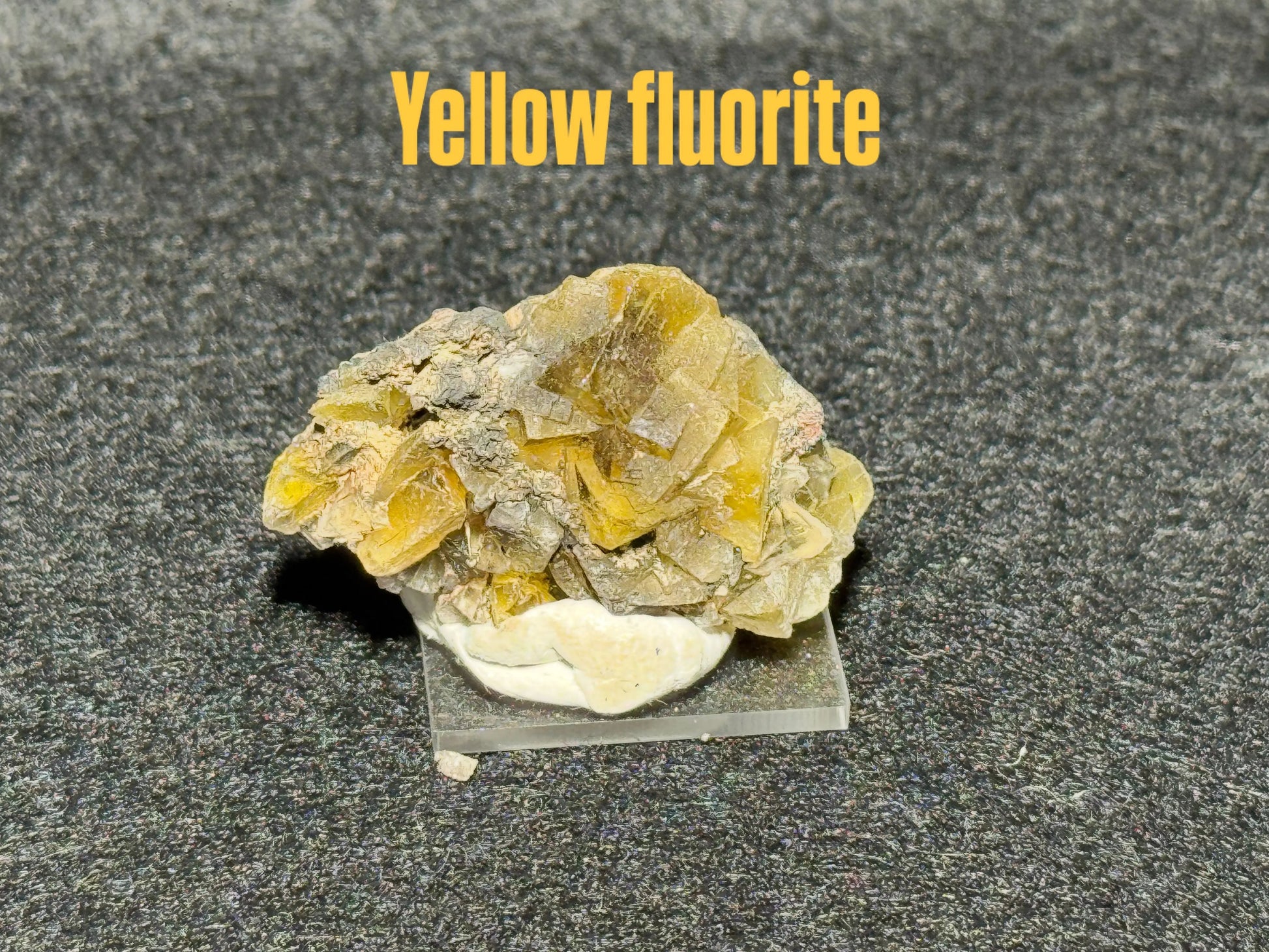 Yellow fluorite Moonphase minerals