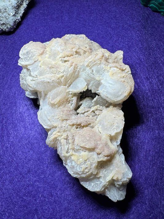 Calcite on fluorite (UV) Moonphase minerals