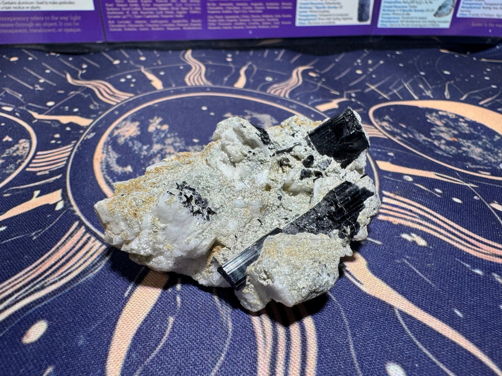 Black tourmaline Moonphase minerals