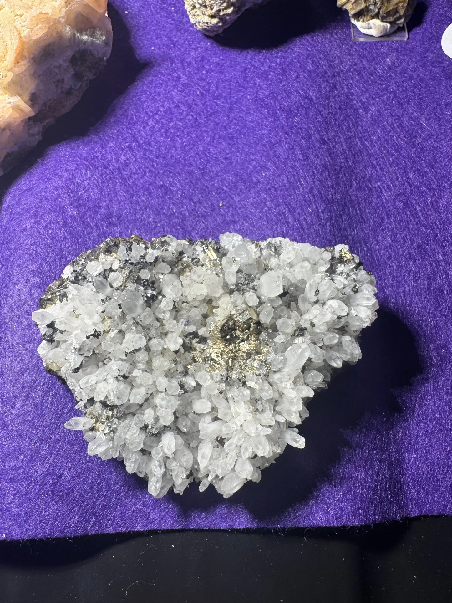 Quartz/pyrite Moonphase minerals