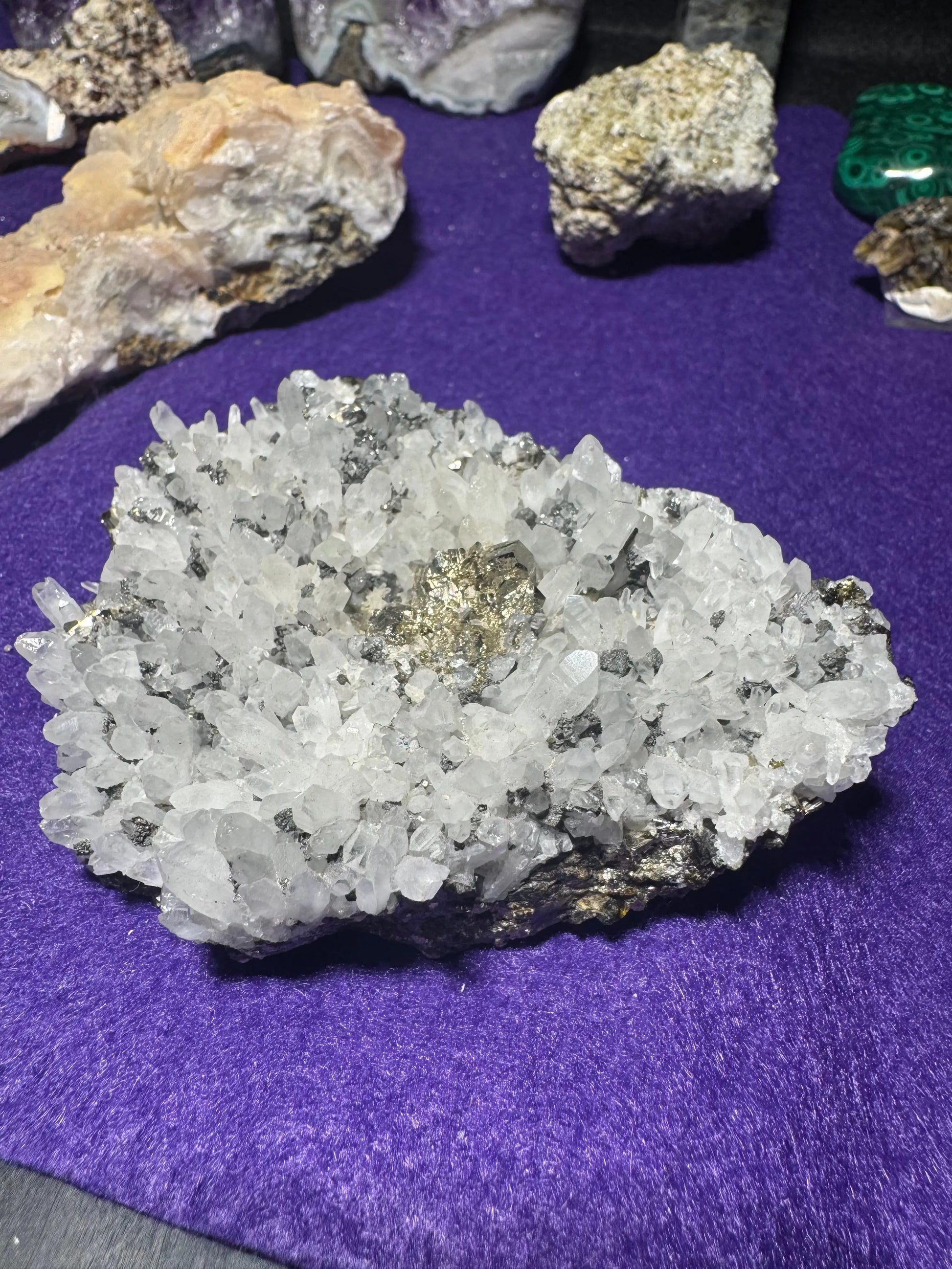 Quartz/pyrite Moonphase minerals