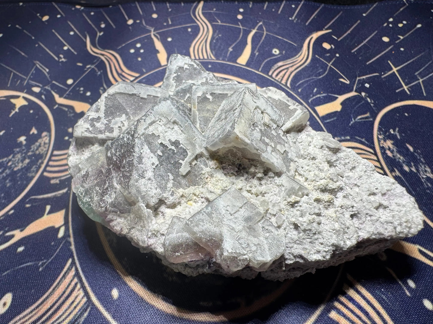 Flourite w/calcite Moonphase minerals