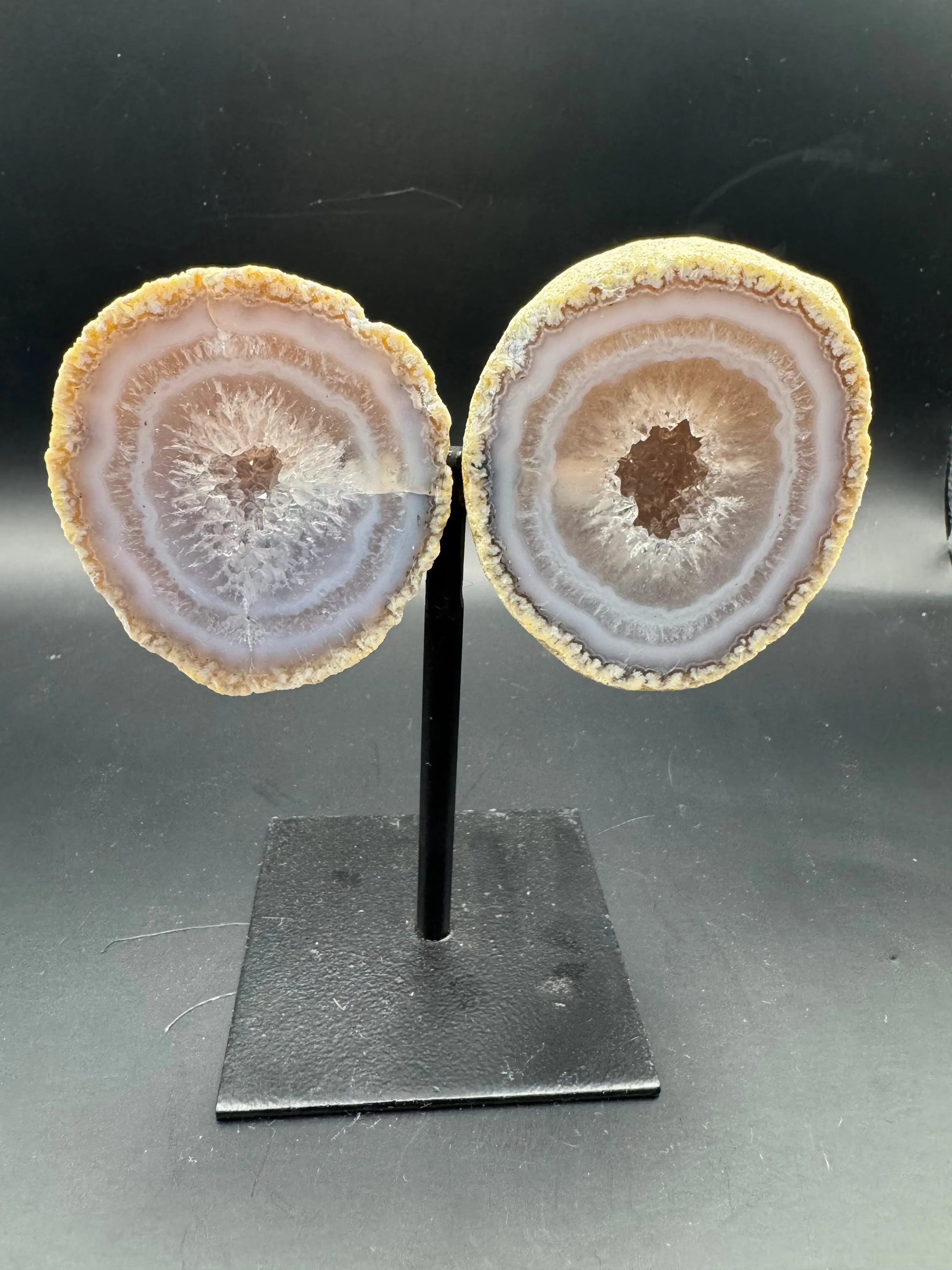 Agate geode Moonphase minerals