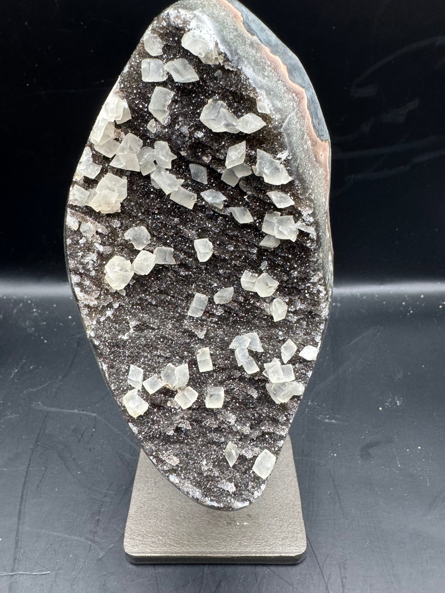 Black chalcedony with stilbite